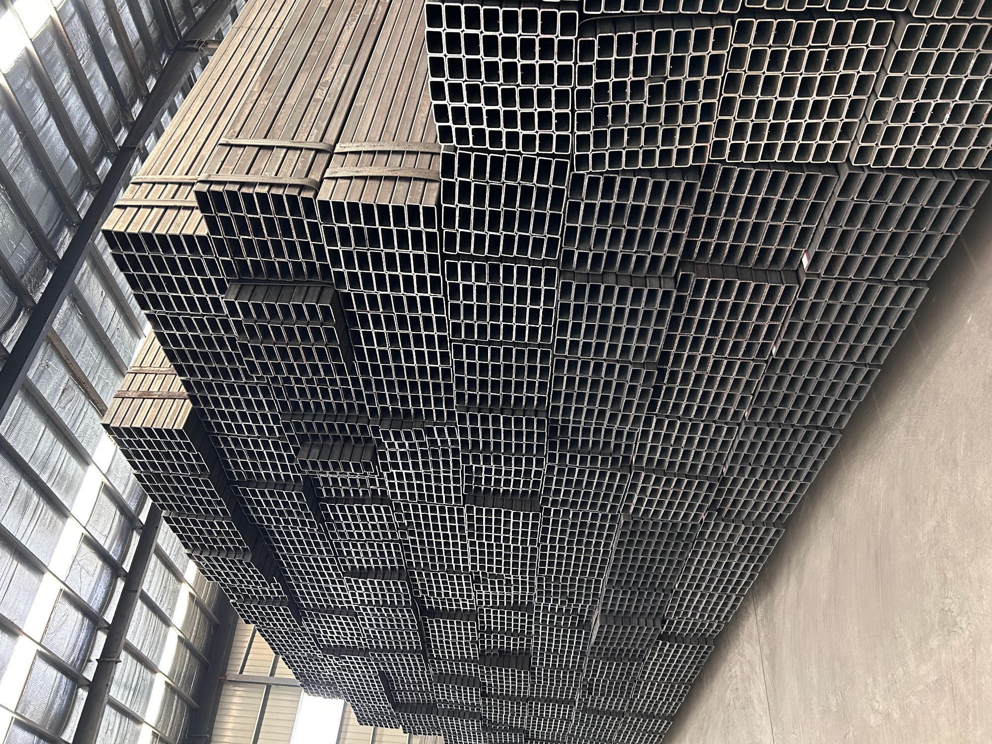 Hot-Dip Galvanized Square Tube: Top Manufacturer Insights and Applications